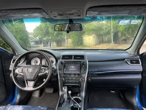 Toyota Camry SE w/Special Edition Pkg (2.5L 4cyl 6A) 2016 Blue