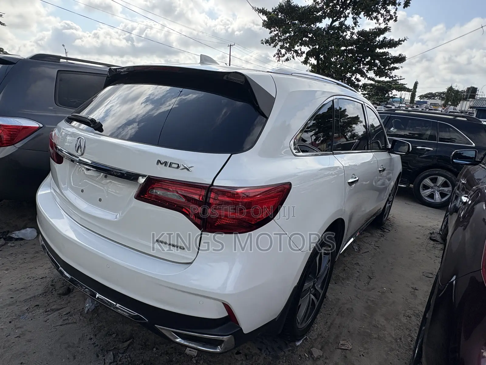 Acura MDX 2018 White