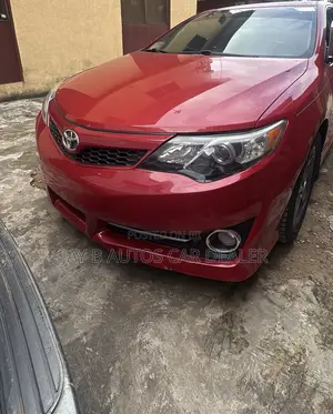 Toyota Camry 2012 Red