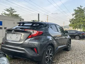 Toyota C-HR 2018 Gray