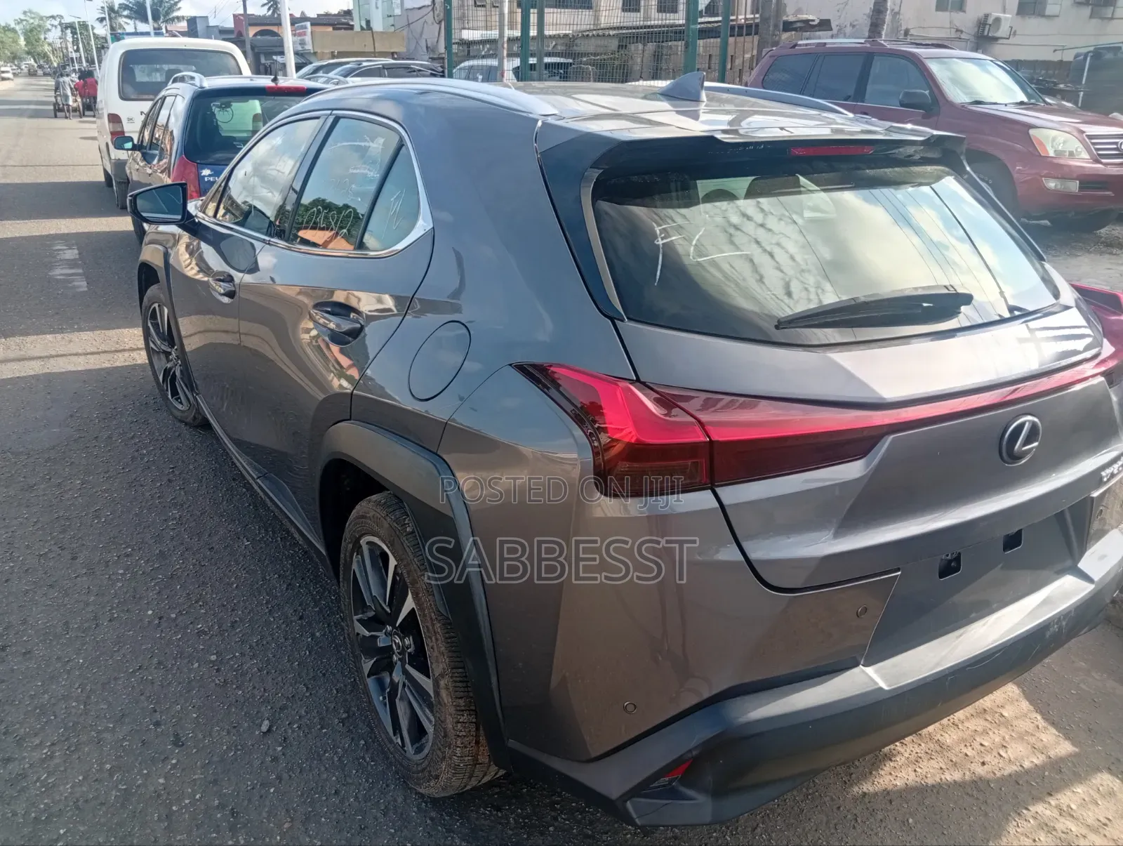Lexus UX 2021 Gray