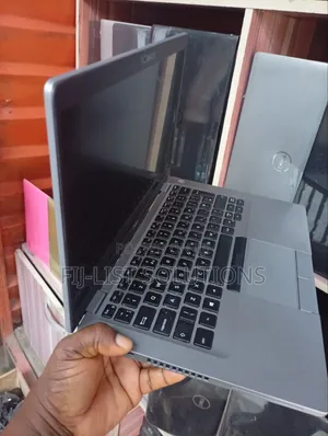 Laptop Dell Latitude 5400 8GB Intel Core i5 SSD 256GB