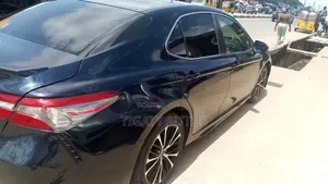 Toyota Camry L (2.5L 4cyl 8A) 2019 Black