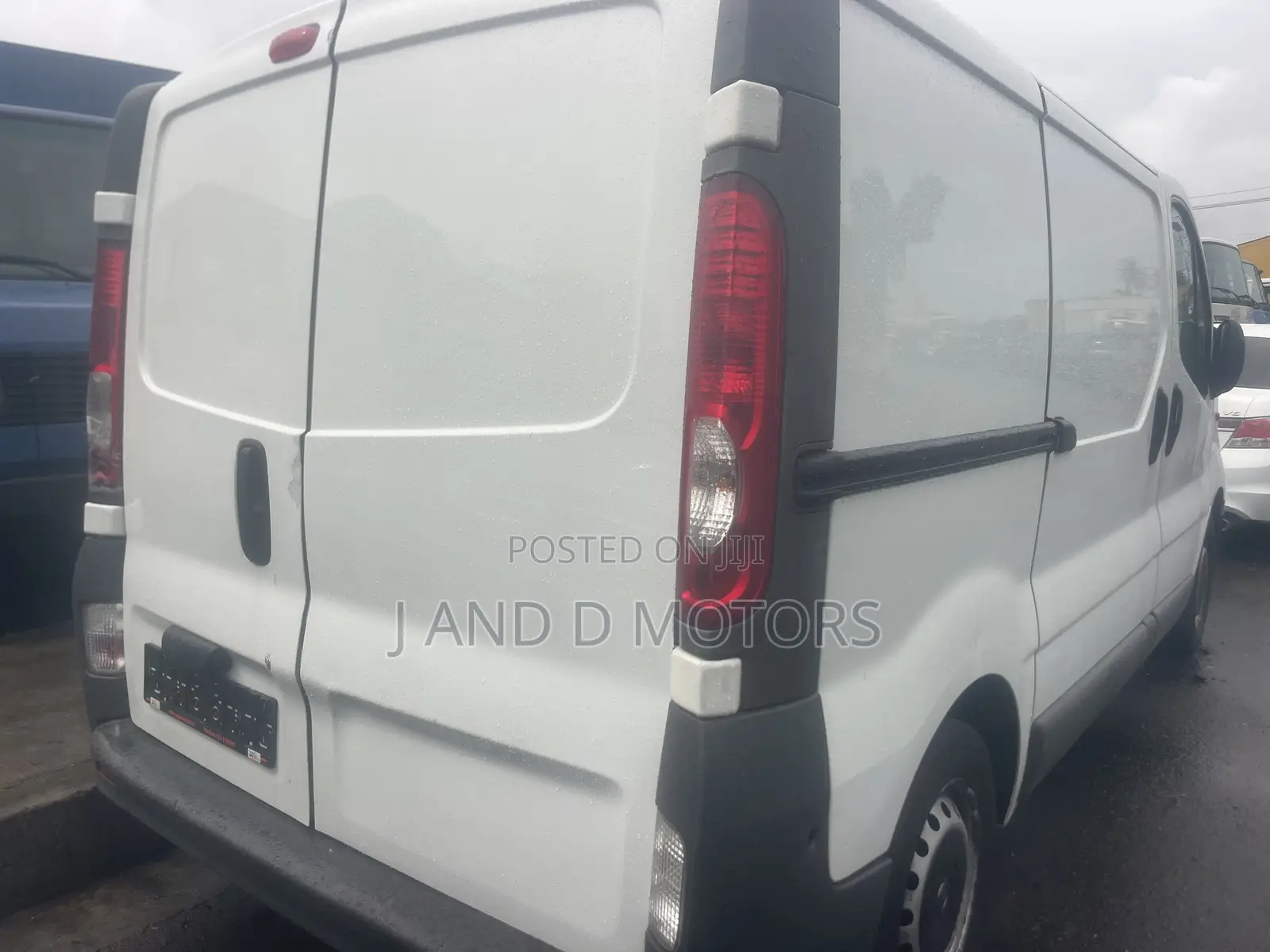 Opel Vivaro 2014 White