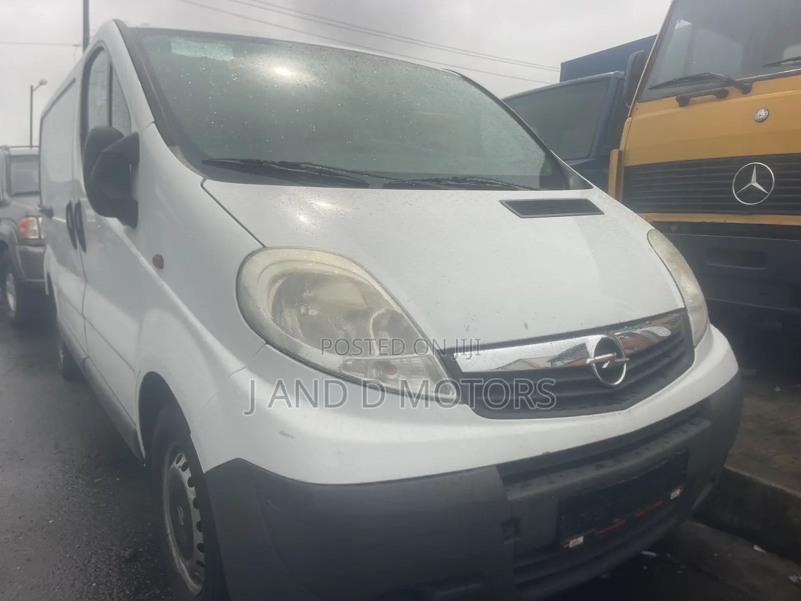 Opel Vivaro 2014 White