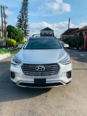 Hyundai Santa Fe 2017 Silver