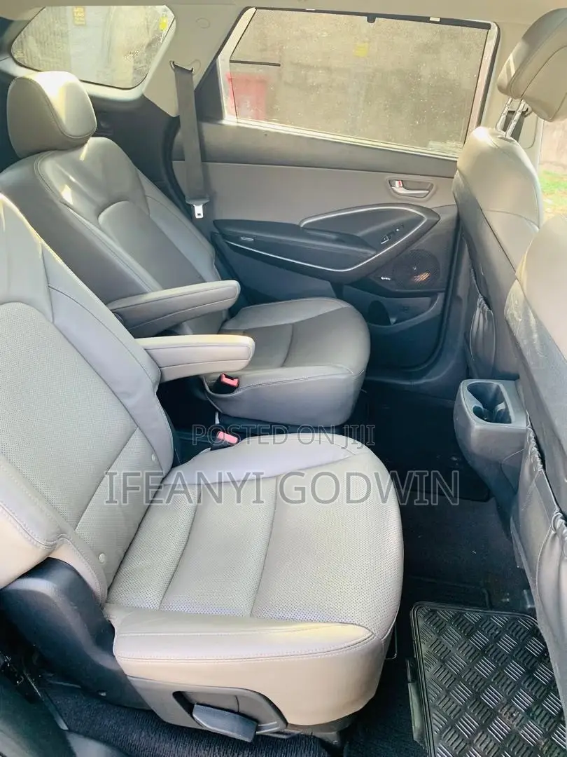 Hyundai Santa Fe 2017 Silver