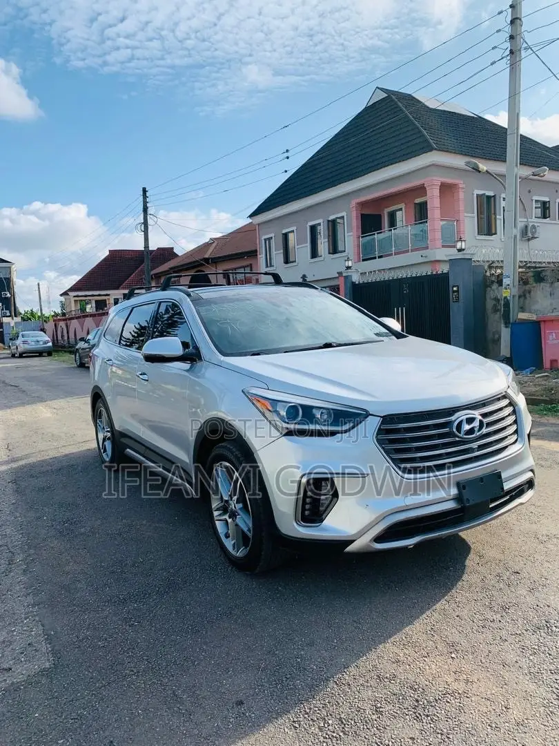 Hyundai Santa Fe 2017 Silver