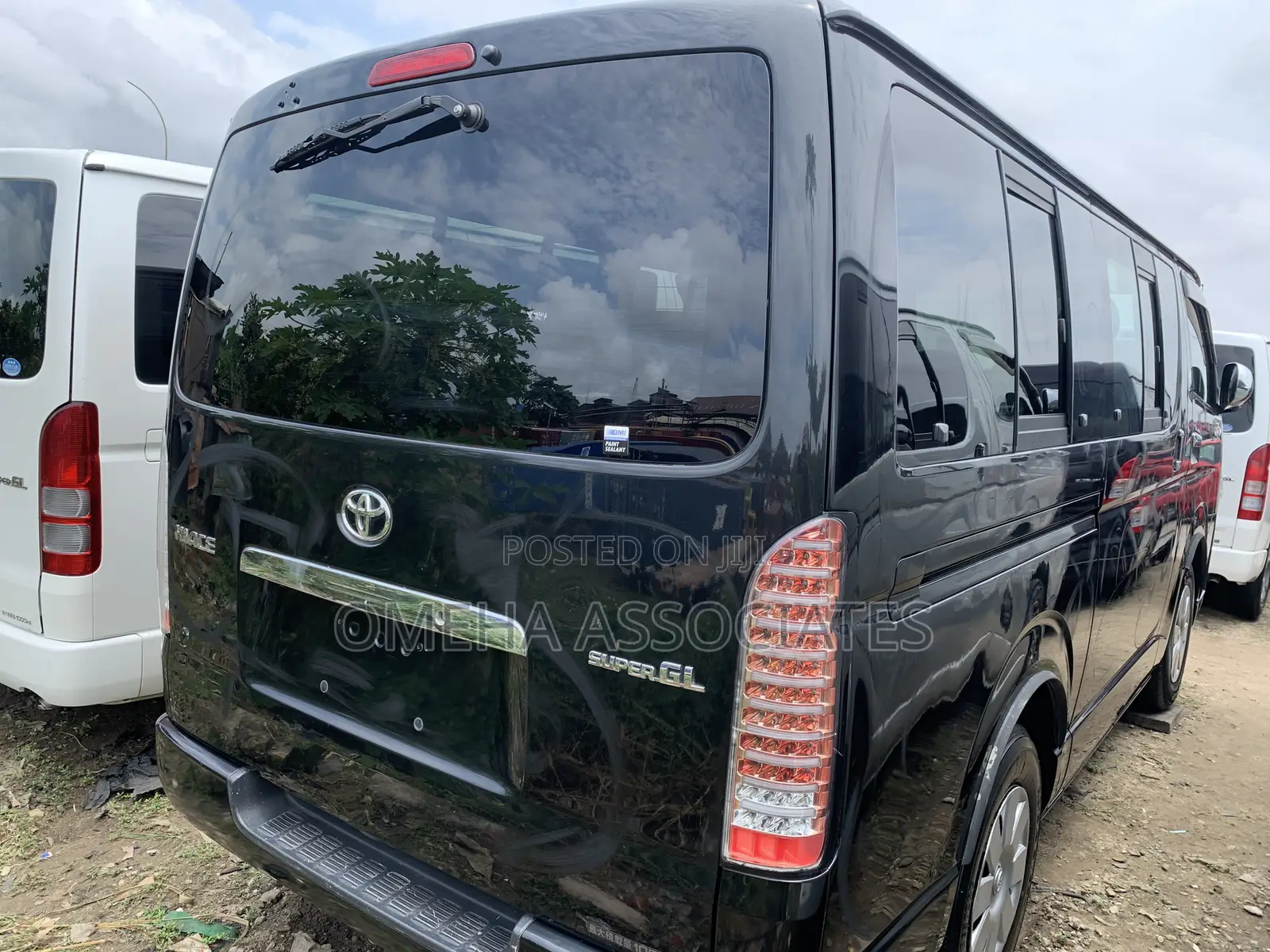 Toyota HiAce 2013 Green