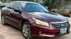 Honda Accord 2011 Red