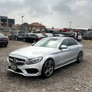 Mercedes-Benz C400 2018 Silver
