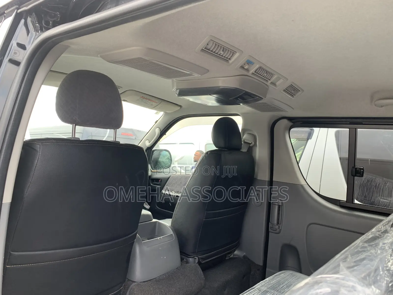 Toyota HiAce 2013 Green