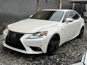 Lexus IS 250 4WD 2015 White