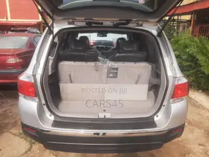 Toyota Highlander 2013 Silver