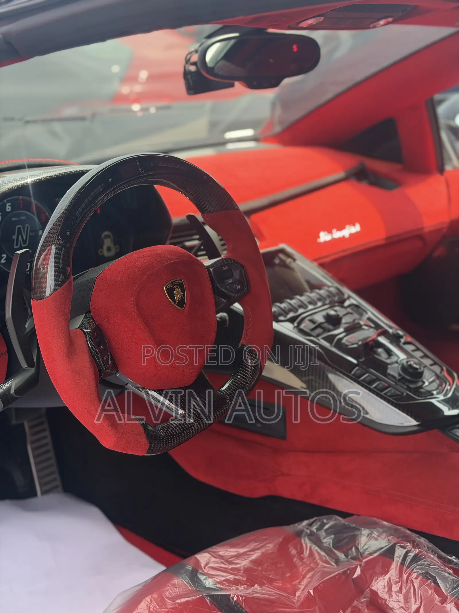 Lamborghini Aventador 2019 White