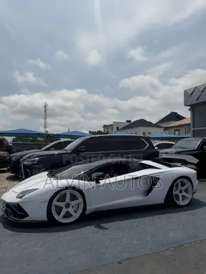 Lamborghini Aventador 2019 White
