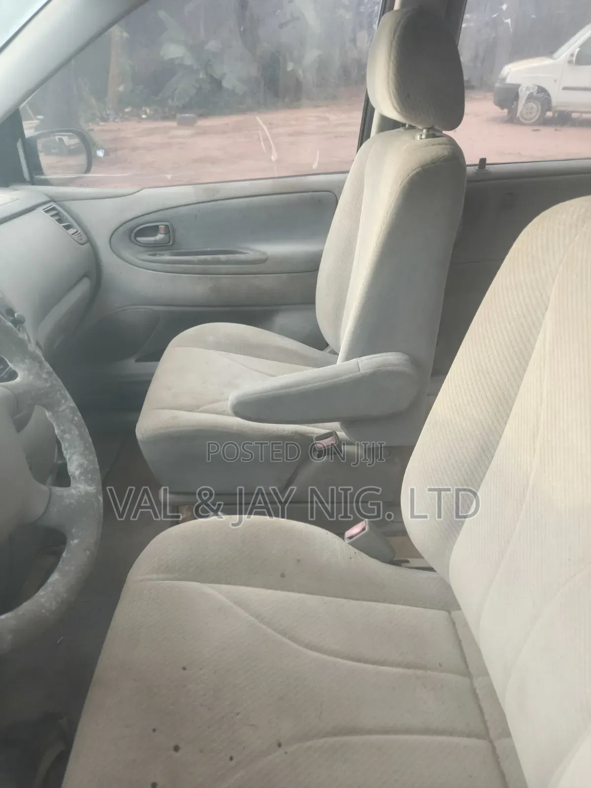 Mazda MPV 2001 Silver