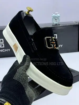 Gucci Men's Black Patent Leather Shoes With Gold Detail - Fully Boxed