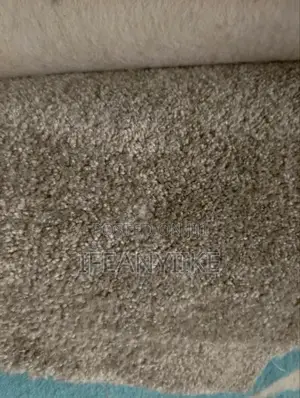 High Quality VIP Rugs. Available in Bundles, Different Color and Sizes