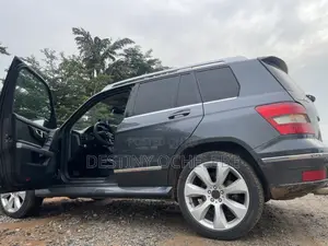 Mercedes-Benz GLK-Class 350 4MATIC 2010 Silver