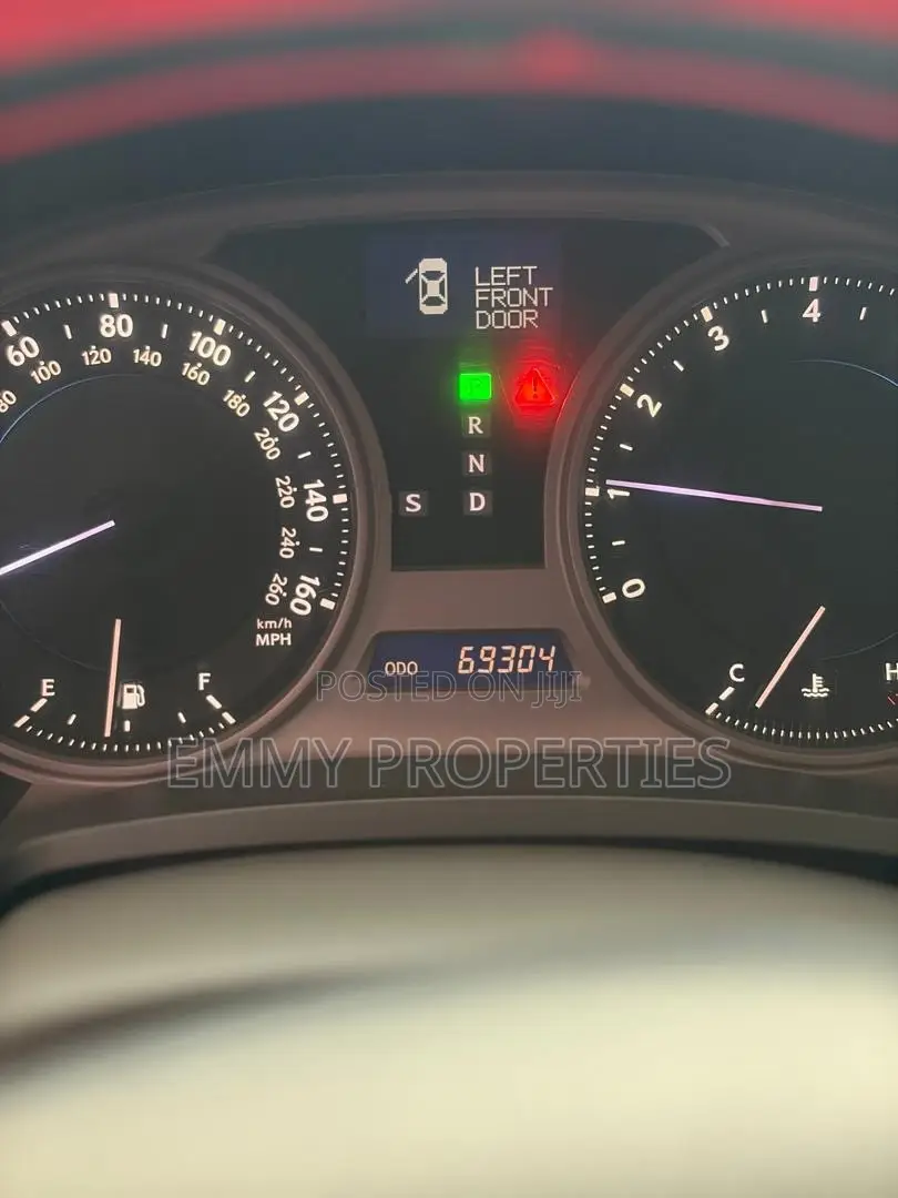 Lexus IS 250 AWD Automatic 2010 White