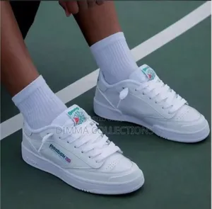 *Reebok Classic Club C 85 “White” Snks.* 
S