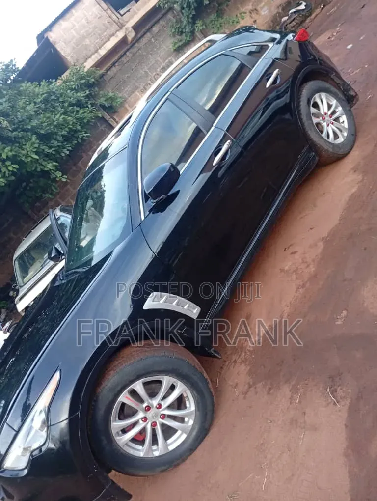 Infiniti FX 2010 Black