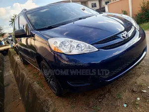 Toyota Sienna 2007 Blue