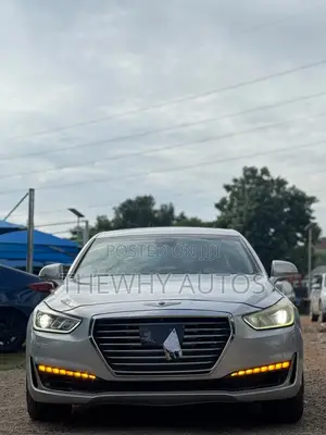 Hyundai Genesis 2017 Silver