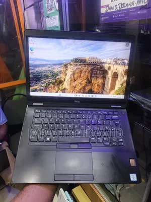 Laptop Dell Latitude 14 E5470 8GB Intel Core i5 SSD 256GB