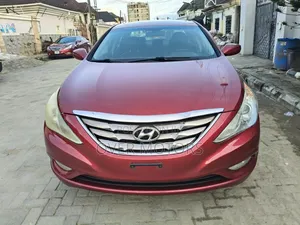 Hyundai Sonata 2013 Red