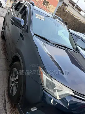 Toyota RAV4 Limited 4dr SUV AWD (2.5L 4cyl 6A) 2018 Blue