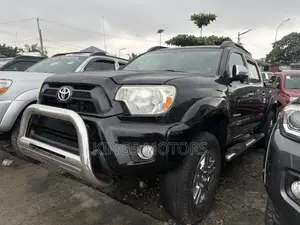 Toyota Tacoma 2013 Black