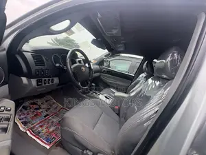 Toyota Tacoma 2009 Silver