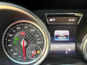 Mercedes-Benz GLE-Class 2016 Brown