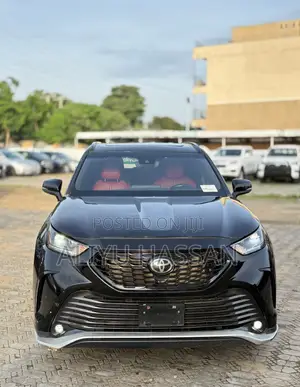 Toyota Highlander 2022 Black