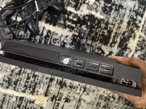 Super Clean UK Used PS4 Slim 1TB + 2 Controllers Top Games Installed