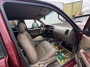 Toyota 4-Runner 2002 Red