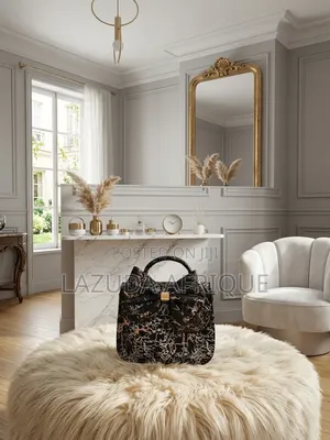 Vina Luxurious Shoulder Bag