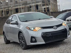Toyota Corolla 2015 Gray