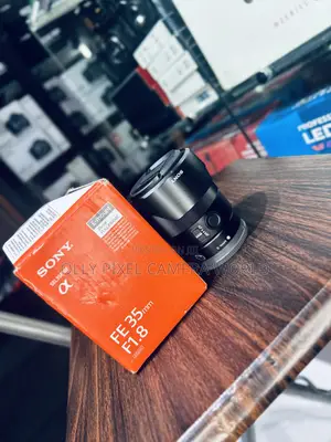 Sony 35mm 1.8 FE