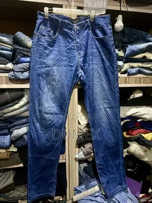 First Grade Men Used Jeans