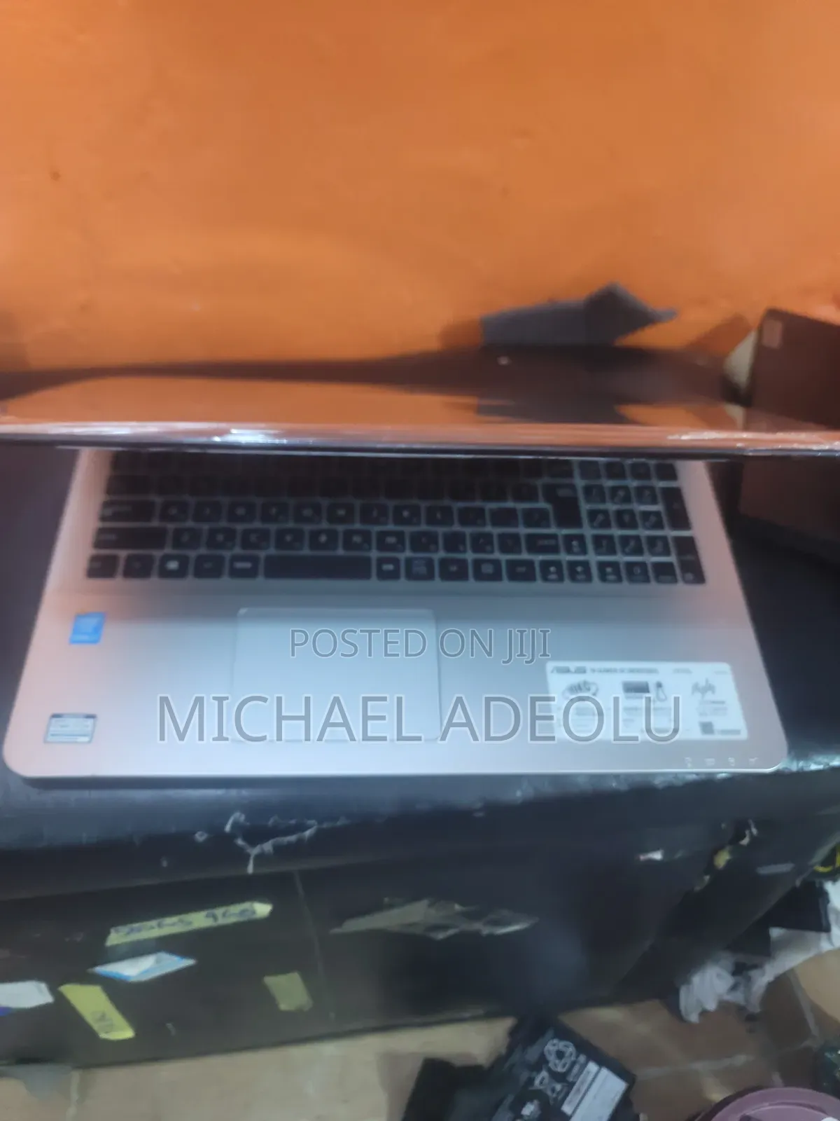 Laptop Asus X555LA 8GB Intel Core Ultra 7 HDD 1T