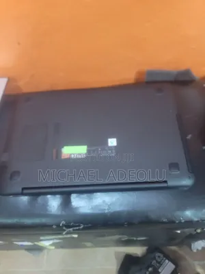 Laptop Asus X555LA 8GB Intel Core Ultra 7 HDD 1T