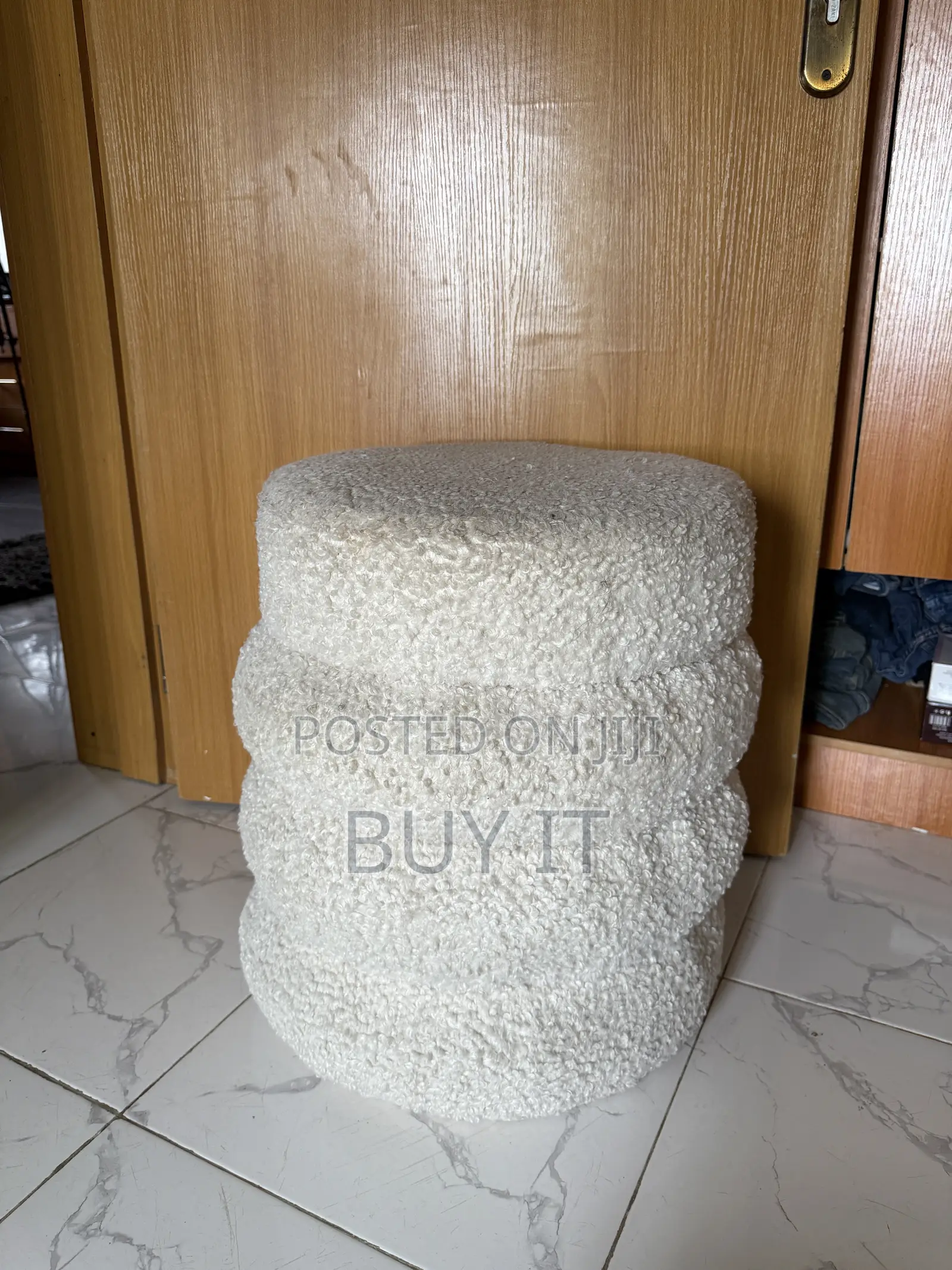 Stool / Vanity Stool