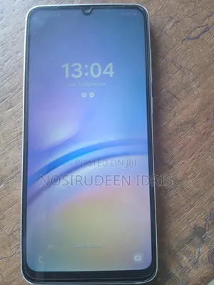 Samsung Galaxy A05 64 GB Silver