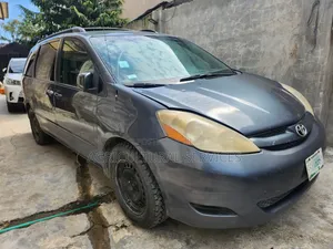 Toyota Sienna 2008 Gray