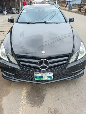 Mercedes-Benz E350 2012 Black