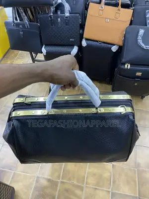 Quality Gladstone Doctor- Style Travel Bag / Duffle Bag
