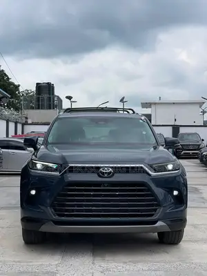New Toyota Grand Highlander Platinum 2025 Blue